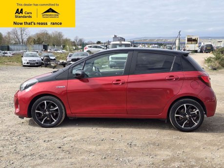 Toyota Yaris 1.5 VVT-h Design Hatchback 5dr Petrol Hybrid E-CVT Euro 6 (101 ps) 10