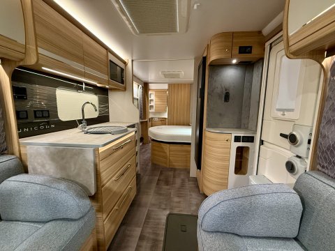 Bailey Unicorn Vigo 34