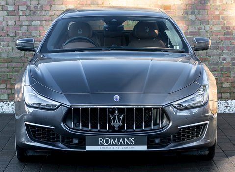 Maserati Ghibli GranLusso 4