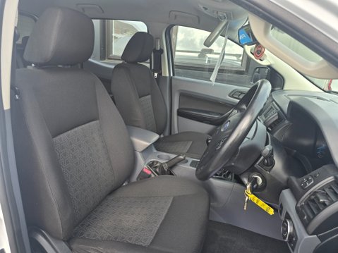 Ford Ranger XL 4X4 DCB TDCI 10
