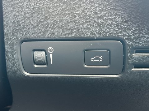 Volvo XC40 B4 INSCRIPTION PRO MHEV 35