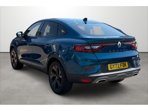 Renault Arkana 1.6 E-TECH Hybrid 145 R.S. Line 5dr Auto 3