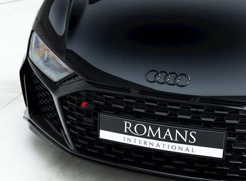 Audi R8 Spyder V10 Performance Carbon Black 22