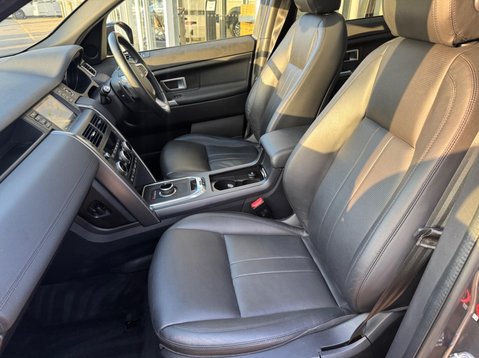 Land Rover Discovery Sport TD4 LANDMARK 33