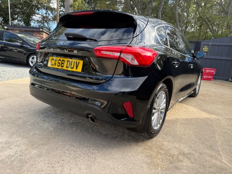 Ford Focus 1.0T EcoBoost Titanium Hatchback 5dr Petrol Auto Euro 6 (s/s) (125 ps) 11