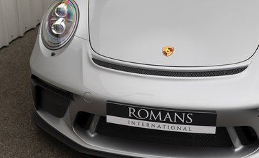 Porsche 911 GT3 (991.2) 22