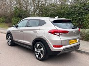 Hyundai TUCSON 2.0 CRDi Premium Auto 4WD Euro 6 5dr 6