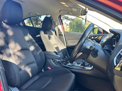 Mazda 3 D SPORT NAV 15