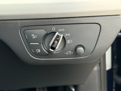Audi Q5 TFSI QUATTRO S LINE 17