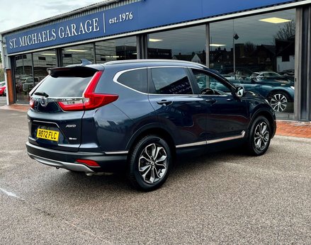 Honda CR-V 2.0 CR-V SR i-MMD CVT 4WD 5dr 8