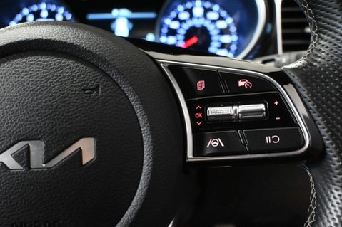 Kia Pro Ceed 1.5 ProCeed GT-Line ISG 5dr 37