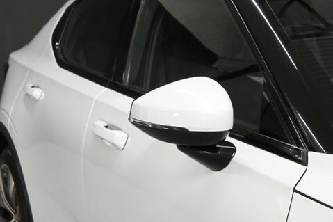 Polestar 2 Polestar 2 EV AWD 4WD 5dr 39