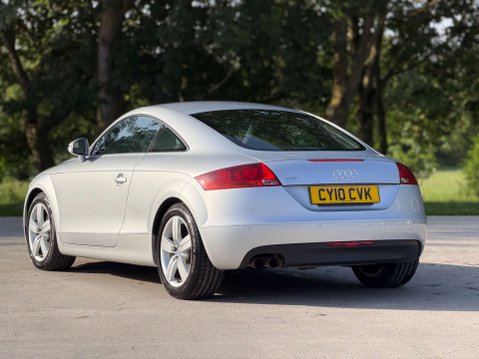 Audi TT 2.0 TT Quattro TFSI Semi-Auto 4WD 3dr 3