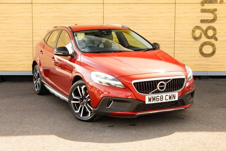 Volvo V40 T3 CROSS COUNTRY PRO