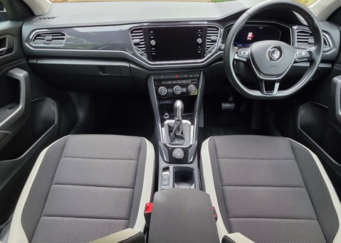 Volkswagen T-Roc 2.0 T-Roc SEL TSi 4Motion Semi-Auto 4WD 5dr 9