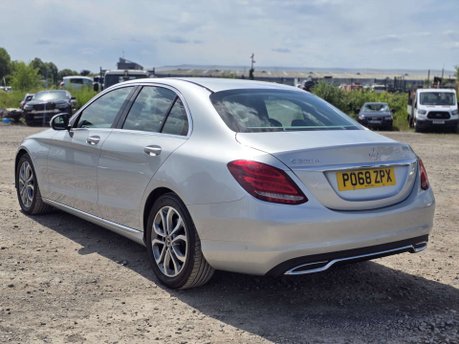 Mercedes-Benz C Class 2.1 C220d Sport Saloon 4dr Diesel G-Tronic+ Euro 6 (s/s) (170 ps) 28