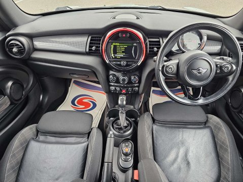 Mini Hatch 1.5 Cooper Auto 3dr 9