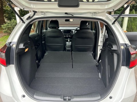 Honda Jazz I-MMD SR 32