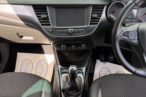 Vauxhall Crossland X ELITE - TWO OWNERS - CAMBELT CHANGED - NEW MOT  52
