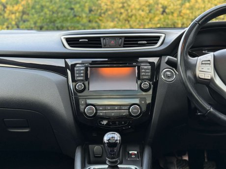 Nissan Qashqai 1.2 Qashqai N-Tec+ DiG-T 5dr 39