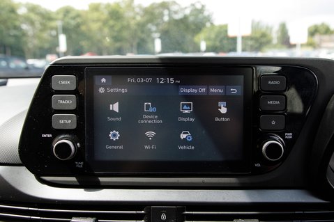Hyundai BAYON T-GDI SE CONNECT DCT MHEV 24