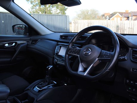 Nissan X-Trail 1.6 X-Trail N-Connecta dCi CVT 5dr 