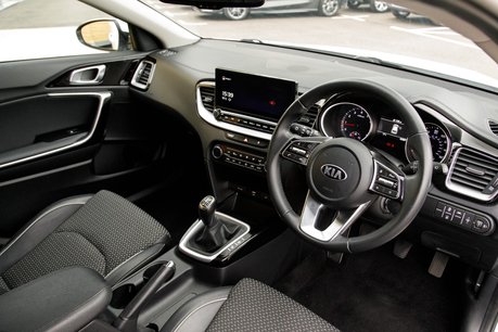 Kia Ceed 3 ISG