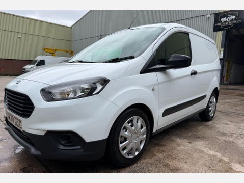 Ford Transit Courier 1.5 TDCi Panel Van 5dr Diesel Manual L1 Euro 6 (SLD) (75 ps) 21
