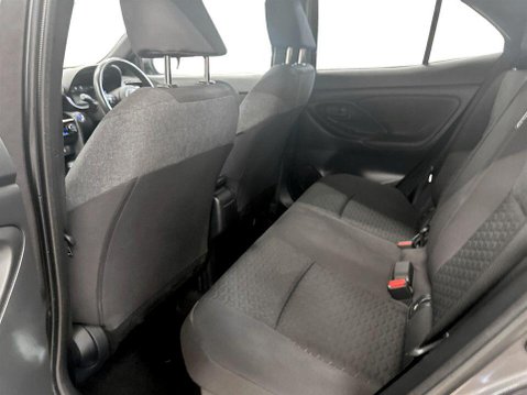 Toyota Yaris Cross 1.5 VVT-h Design SUV 5dr Petrol Hybrid E-CVT Euro 6 (s/s) (116 ps) 20