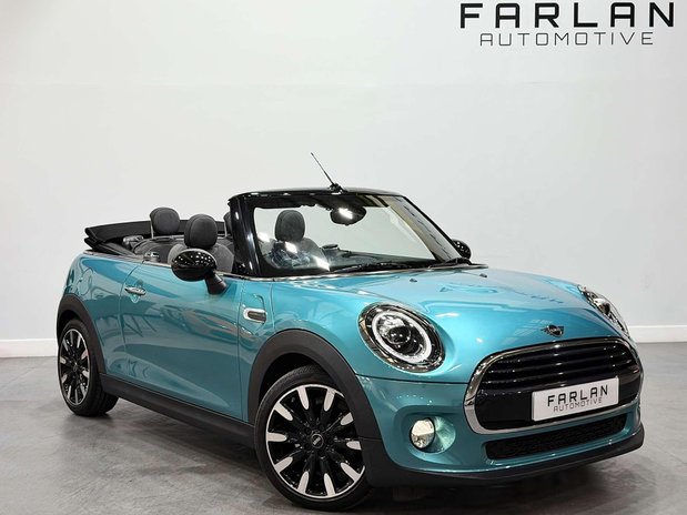 Mini Convertible 1.5 Cooper Convertible 2dr Petrol Steptronic Euro 6 (s/s) (136 ps) 