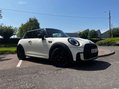 Mini Hatch 1.5 Cooper Sport 3dr 32