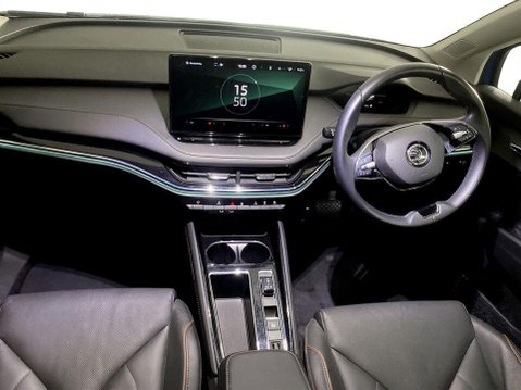 Skoda Enyaq iV 82kWh 80 SUV 5dr Electric Auto (DC135kW) (204 ps) Air Con - Alloys - DAB 18