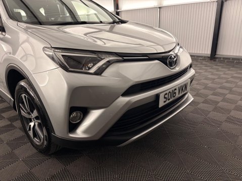 Toyota Rav4 2.0 D-4D Business Edition Euro 6 (s/s) 5dr 25
