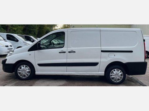 Toyota Proace 2.0 1200 HDi Panel Van 5dr Diesel Manual FWD L2 H1 (168 g/km, 128 bhp) 20