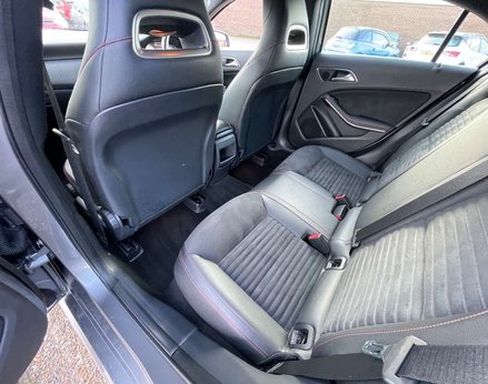 Mercedes-Benz A Class 1.8 A200 BlueEfficiency AMG Sport CDi Auto 5dr 60