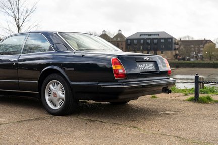 Bentley Continental R 16