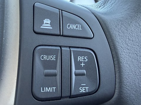 Suzuki Vitara 1.4 Boosterjet 48V Hybrid SZ-T 5dr 33