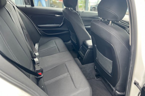 BMW 1 Series 116D SPORT 18