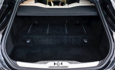 Ferrari GTC4 Lusso 31