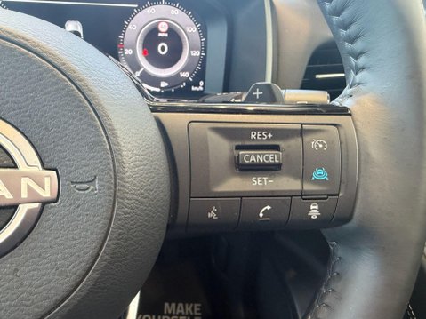 Nissan Qashqai 1.3 DIG-T MHEV N-Connecta XTRON Euro 6 (s/s) 5dr 27