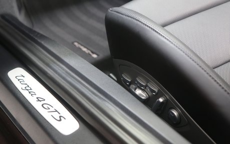 Porsche 911 991 Targa 4 GTS PDK - Incredible Low Mileage Car 35