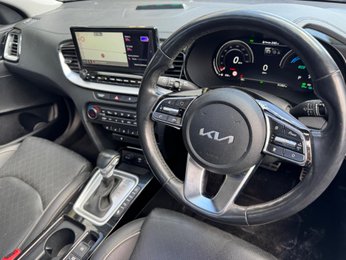 Kia Xceed 1.6 GDi 8.9kWh 4 DCT Euro 6 (s/s) 5dr