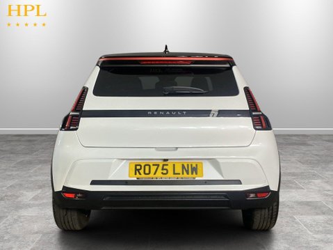 Renault 5 comfort range 52kWh techno Hatchback 5dr Electric Auto (150 ps) 1 Owner - 6