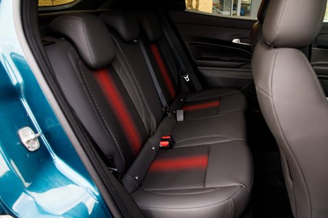 Alfa Romeo Junior TB IBRIDA DCT 43