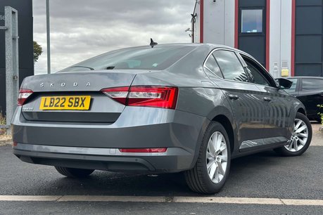 Skoda Superb 1.5 TSI ACT SE Technology Hatchback 5dr Petrol DSG Euro 6 (s/s) (150 ps) 4