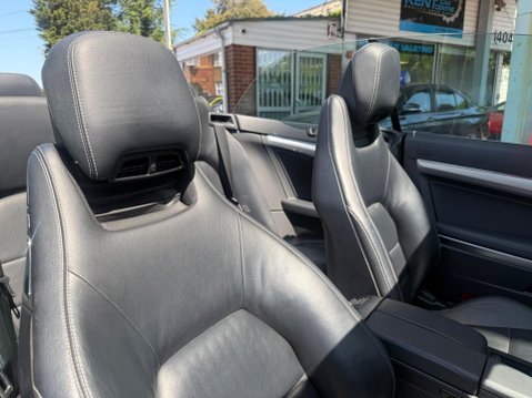 Mercedes-Benz E Class 2.1 E220 CDI BlueEfficiency Sport Edition 125 Cabriolet G-Tronic+ Euro 5 (s 24
