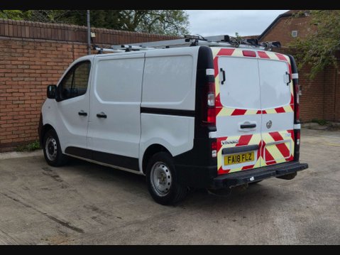 Vauxhall Vivaro 1.6 Vivaro 2900 CDTi S/S 11