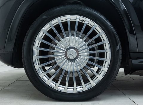 Mercedes-Benz GLS 450 36