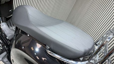 Piaggio Vespa Primavera 2026 ONLY 1K STUNNING 125CC SCOOTER 1 OWNER 26