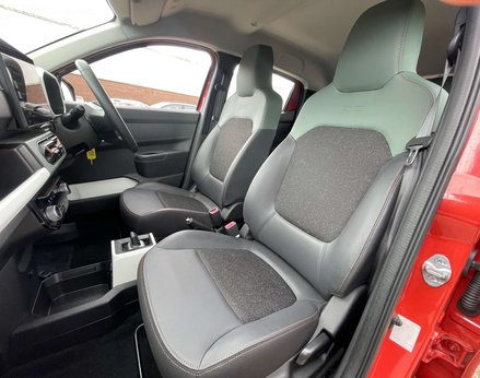 Dacia Spring Spring Extreme EV 5dr (26.8KWH) 65 BHP model 54